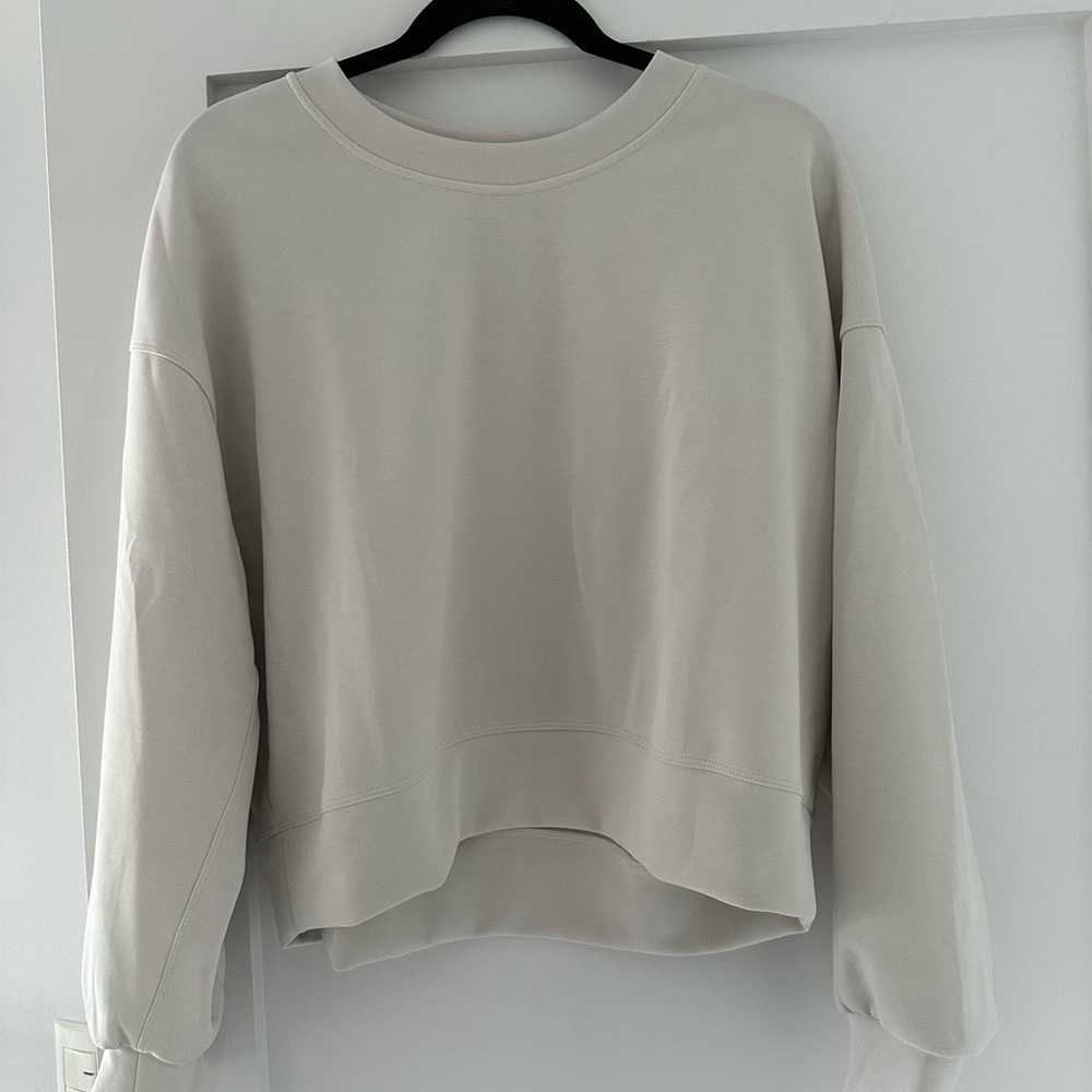 Lululemon softstreme Oversized cropped Sweatshirt - NWOT